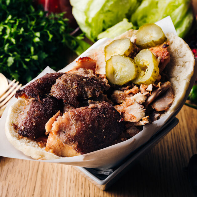 kebab na grubym kebab rollo amrit joy kebab warszawa katowice